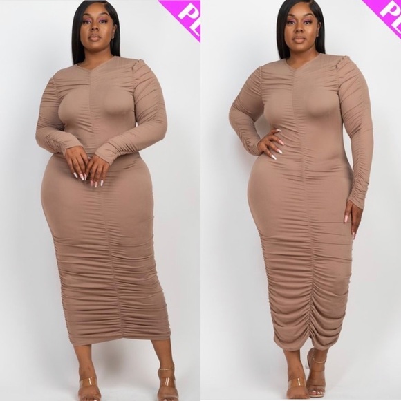 Dresses & Skirts - WOMEN’S PLUS SIZE LONG SLEEVE BODYCON RUCHED MIDI DRESS TAUPE/GRAY